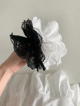 LACE FLUTTER HAIR SCRUNCH