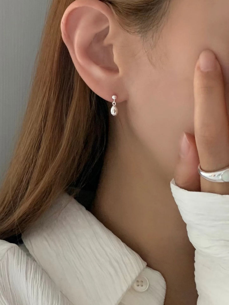 LUNA EGG DROP EARRINGS