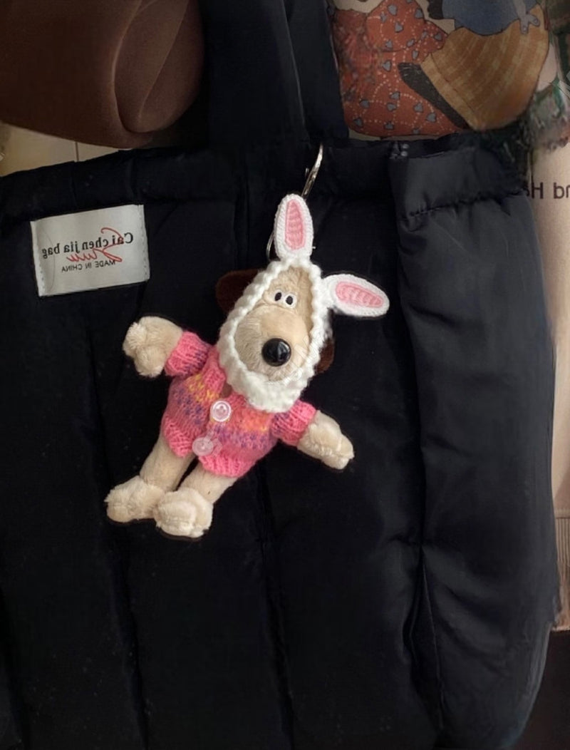 GROOMING SWEATER KEY RING & BAG CHARM