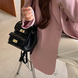 QUILTING CHAIN BACKPACK