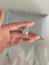 OVAL MUSE NECKLACE