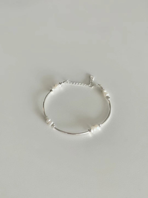 DEW PEARL BANGLE