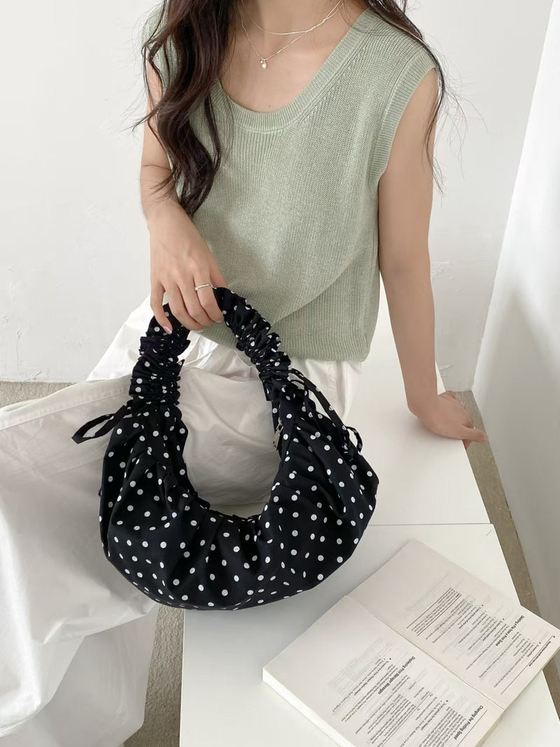 DOTTY SLING BAG