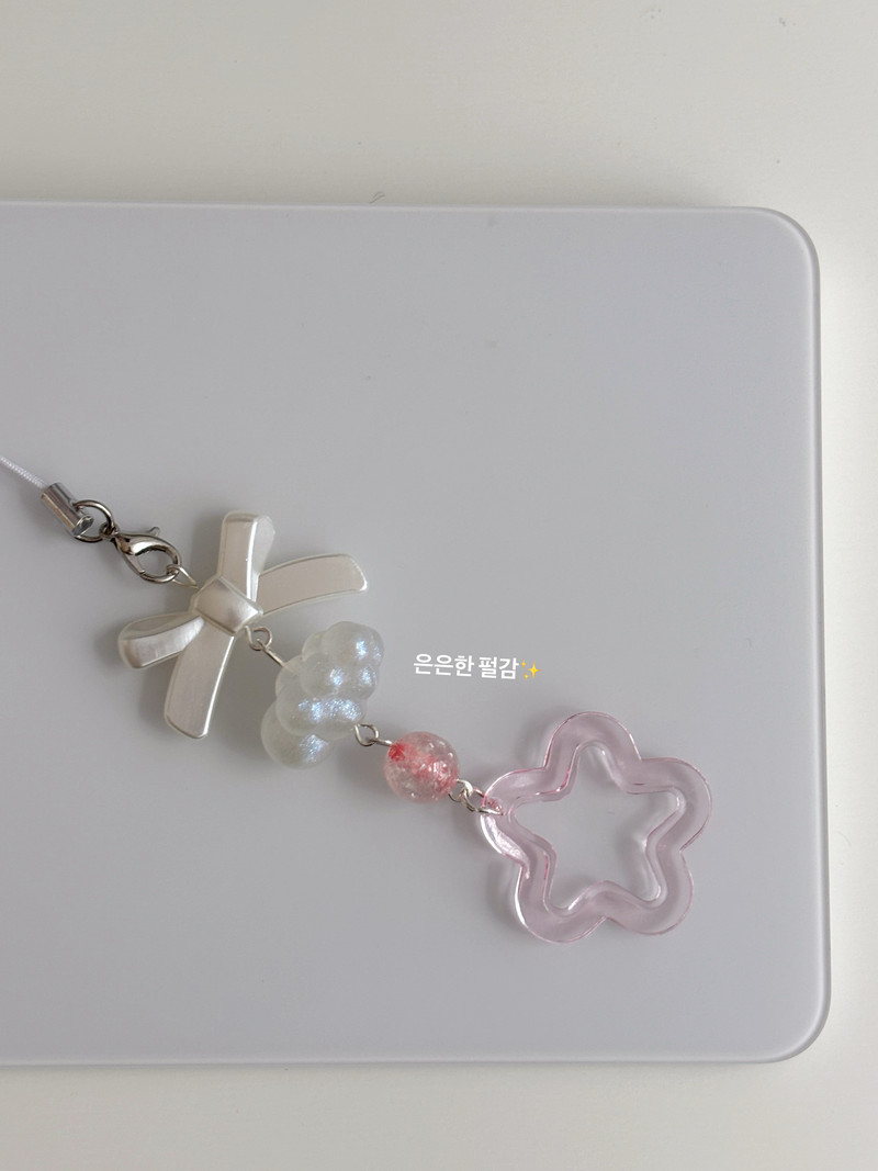 PINK STAR RIBBON KEY CHAIN