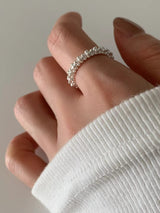 PEDDLE HUG RING
