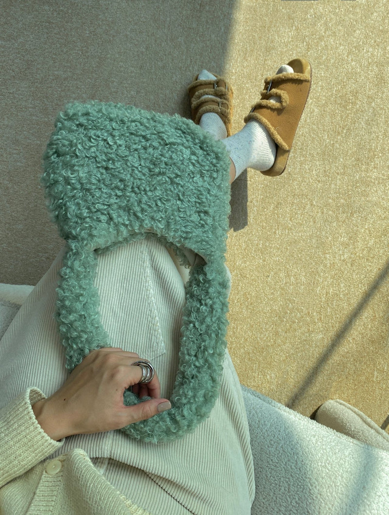 POODLE SHOULDER BAG