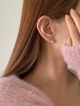 BOLD SQUARE HOOP EARRINGS