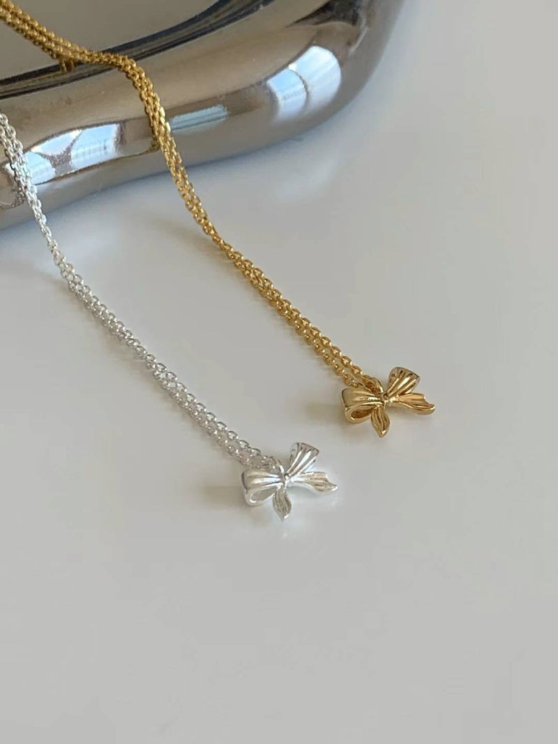 CAYLE RIBBON NECKLACE