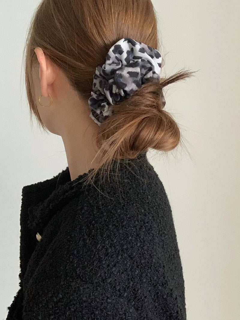 LEOPARD HAIR SCRUNCH