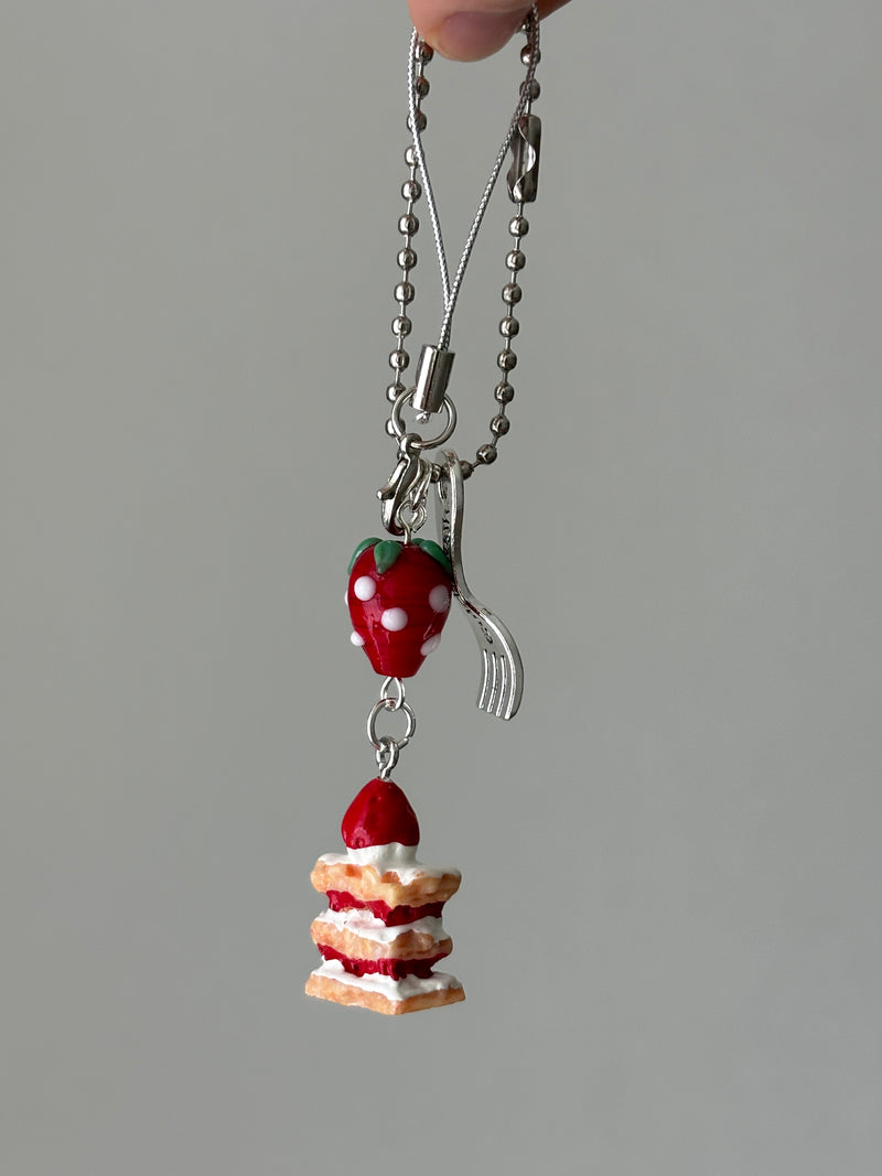 RED CAKE KEY CHAIN