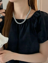 EBON ELEGANCE NECKLACE