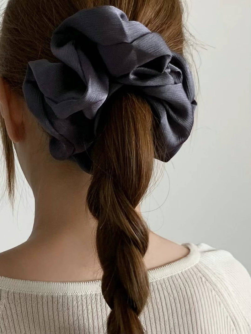 SATIN WRINKLE HAIR SCRUNCH