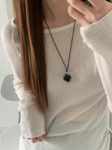 LOVE ME NOT NECKLACE