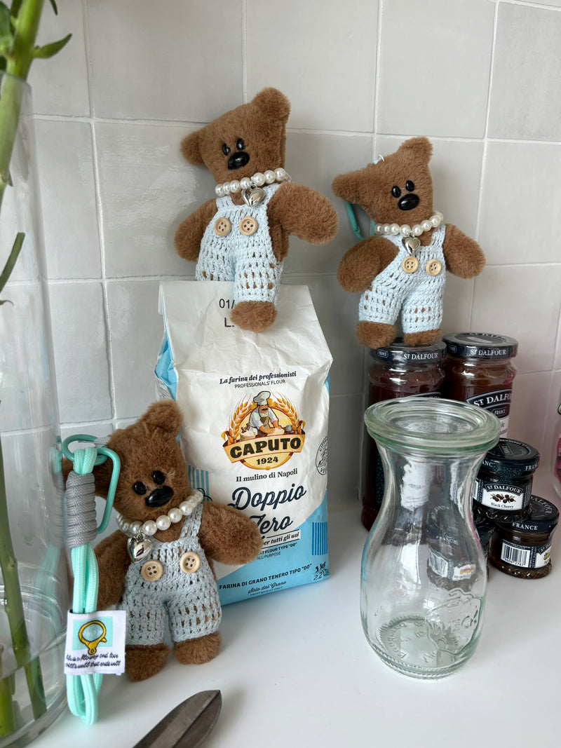 PEARL BEAR DOLL KEY CHAIN