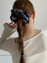 SATIN WRINKLE HAIR SCRUNCH
