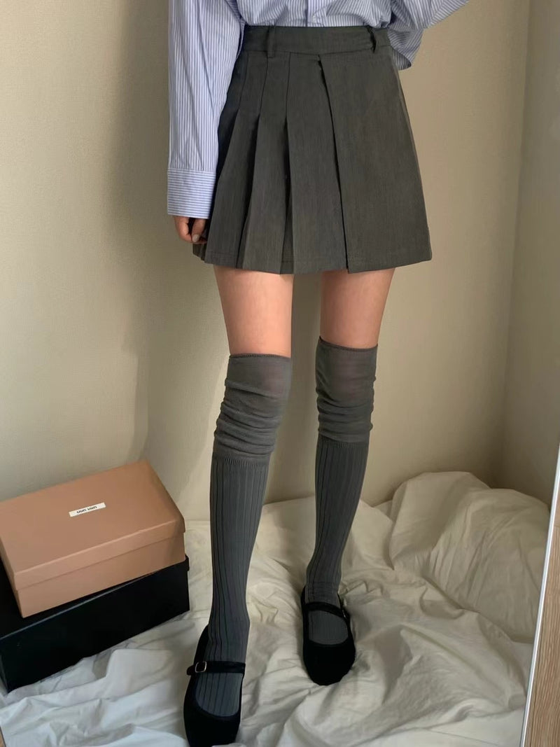 LAYERED KNEE SOCKS