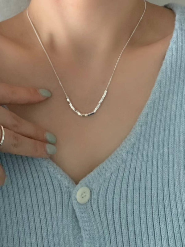 SILVER GRID NECKLACE
