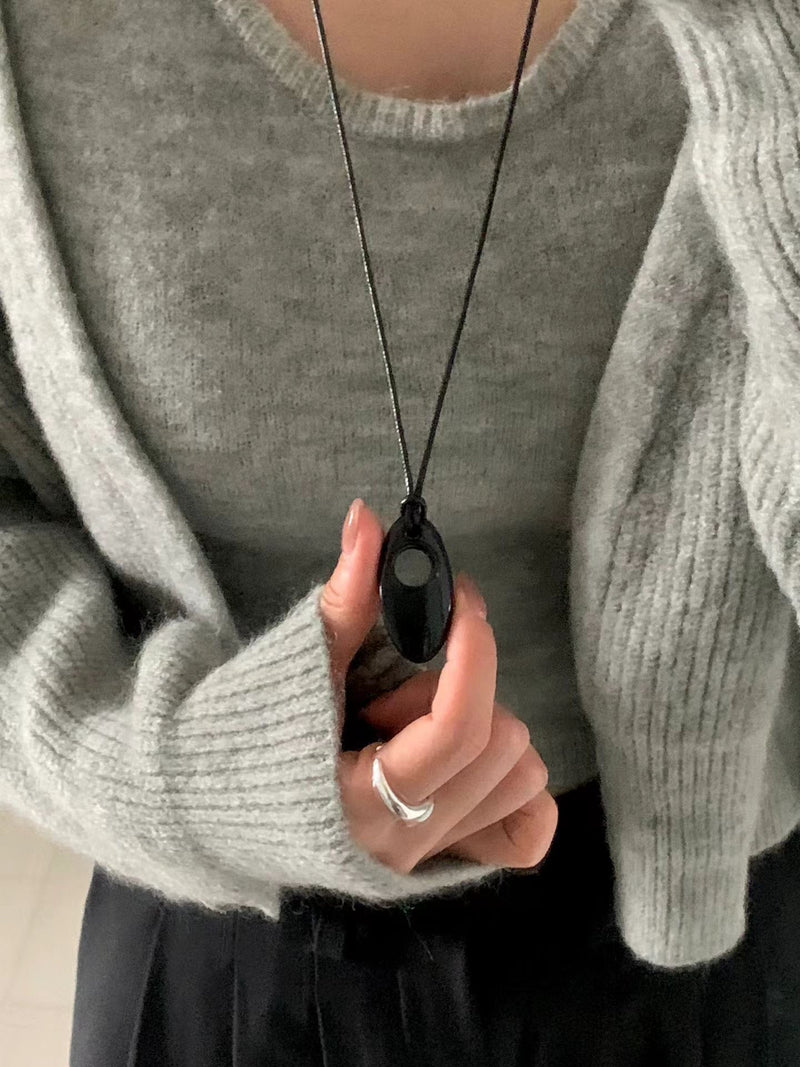 HOLLOW STONE LONG NECKLACE