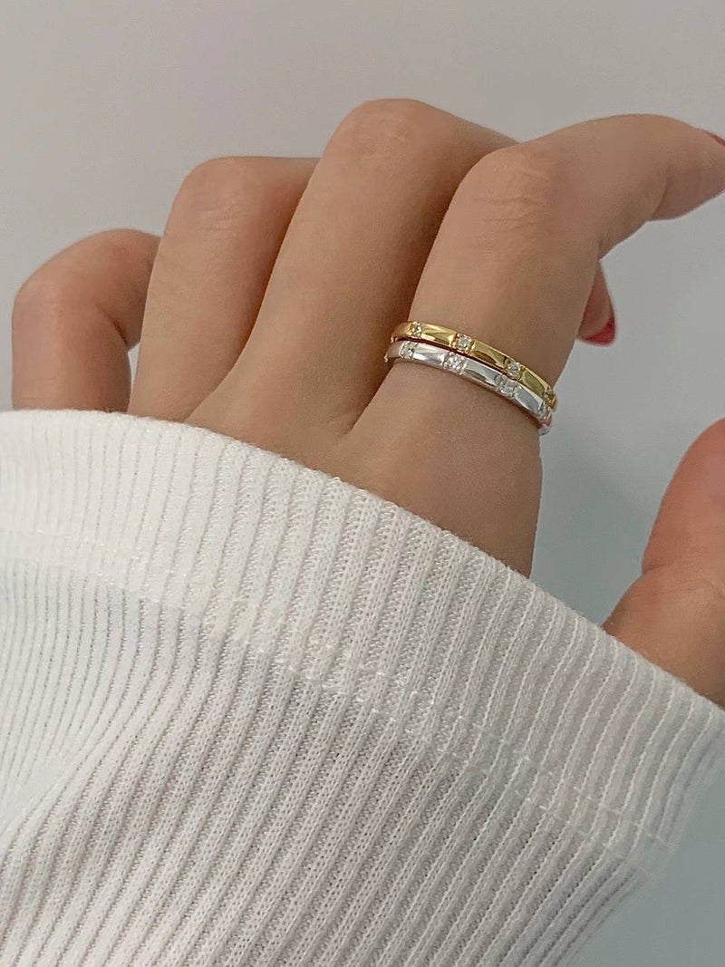 LUNA CUBIC RING