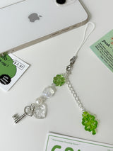 GREEN CLOVER KEY CHAIN