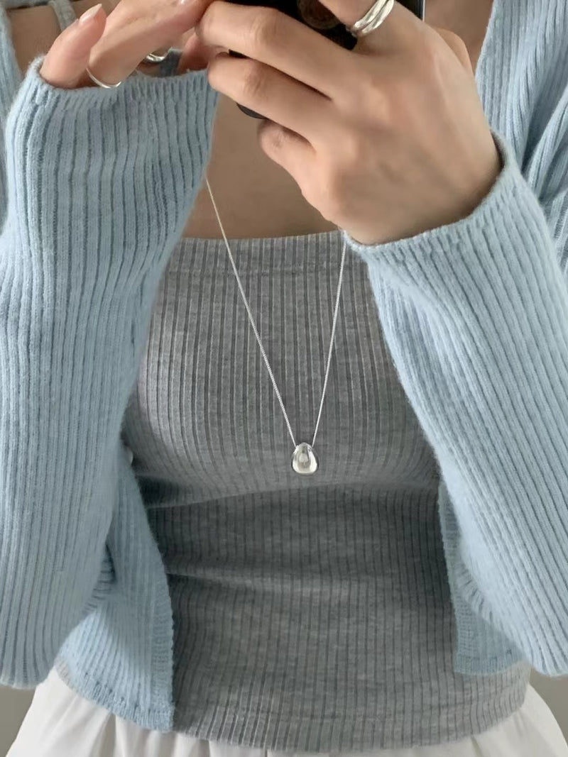 OVAL MUSE NECKLACE