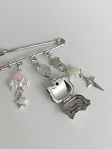 KITTY STAR PIN