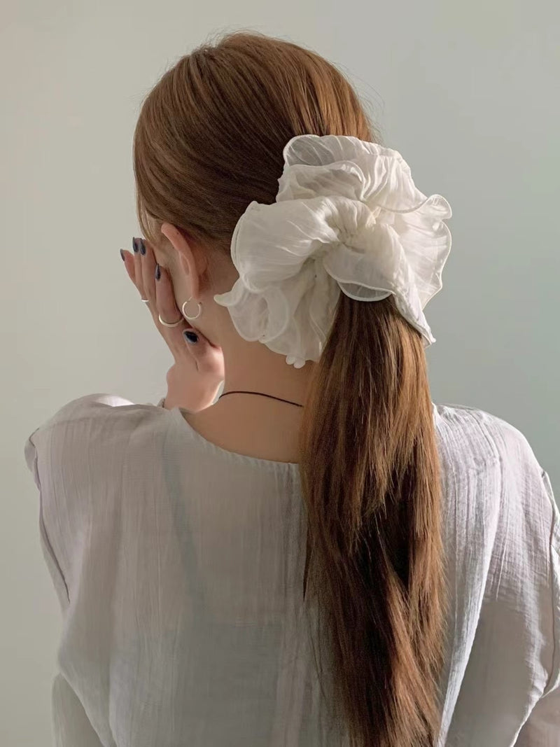 FLUFFINE SCRUNCH