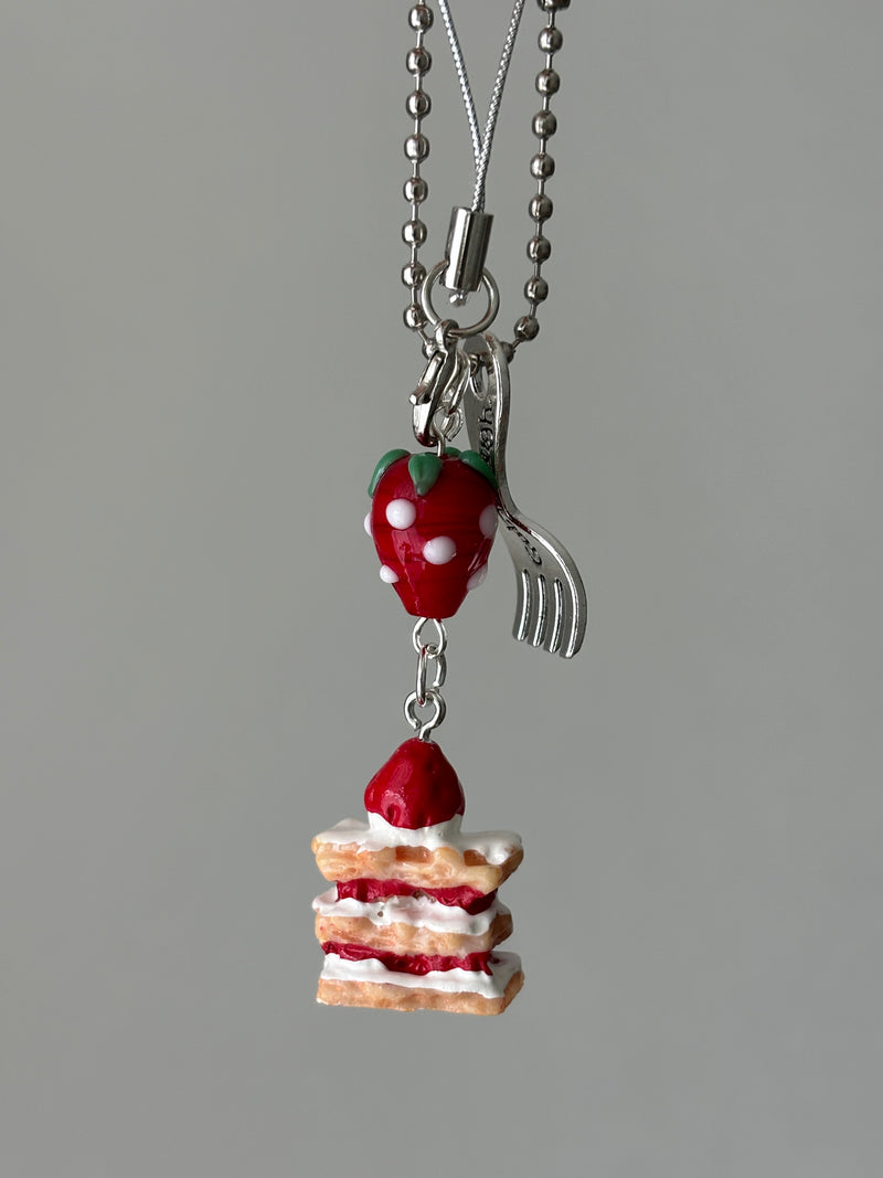 RED CAKE KEY CHAIN