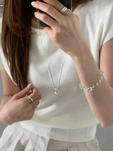 OVAL MUSE NECKLACE