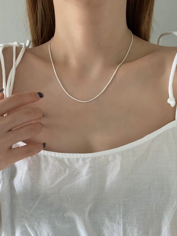 TWINKLE LINK NECKLACE