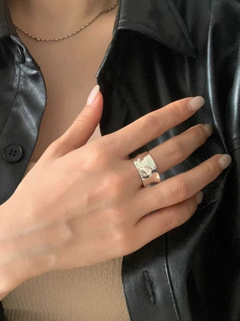 CRUMP BOLD RING