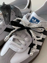 PEARL RIBBON COMBI SHOES CHARM