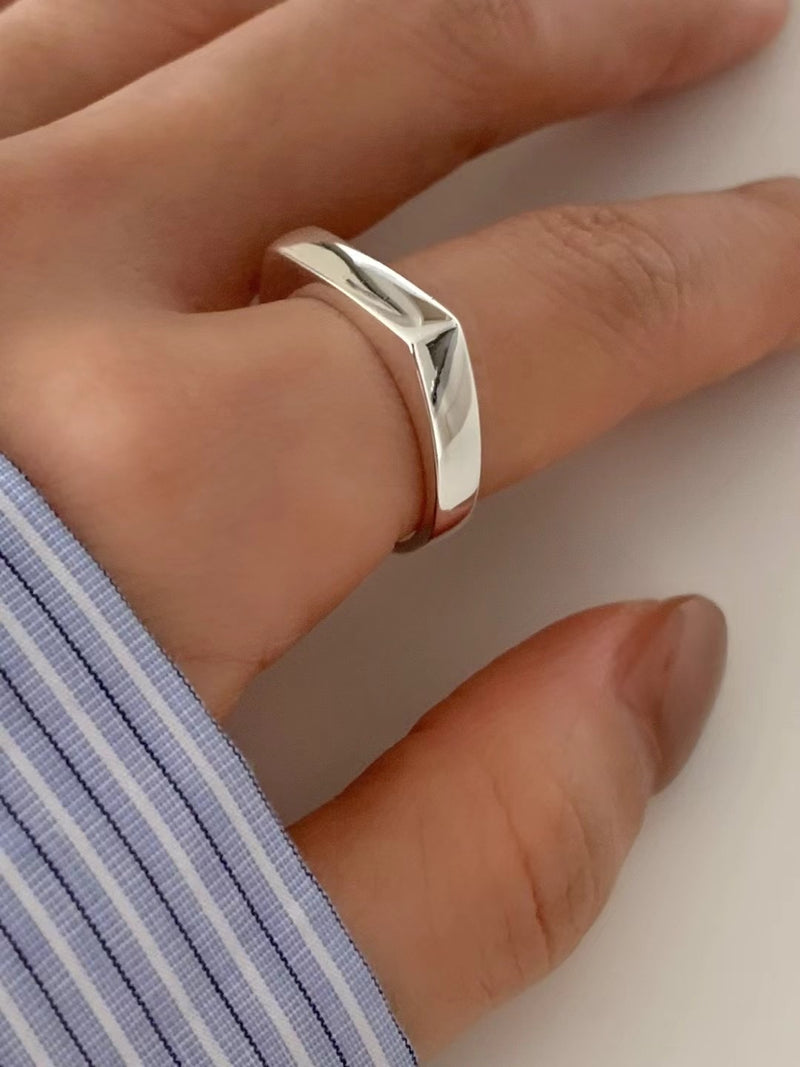 STEEL SQUARE RING