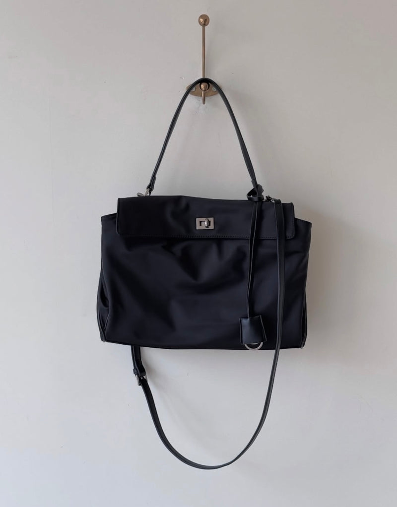 URBAN BUCKLE BAG