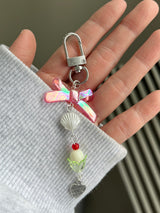 WHITE SHELL KEY CHAIN