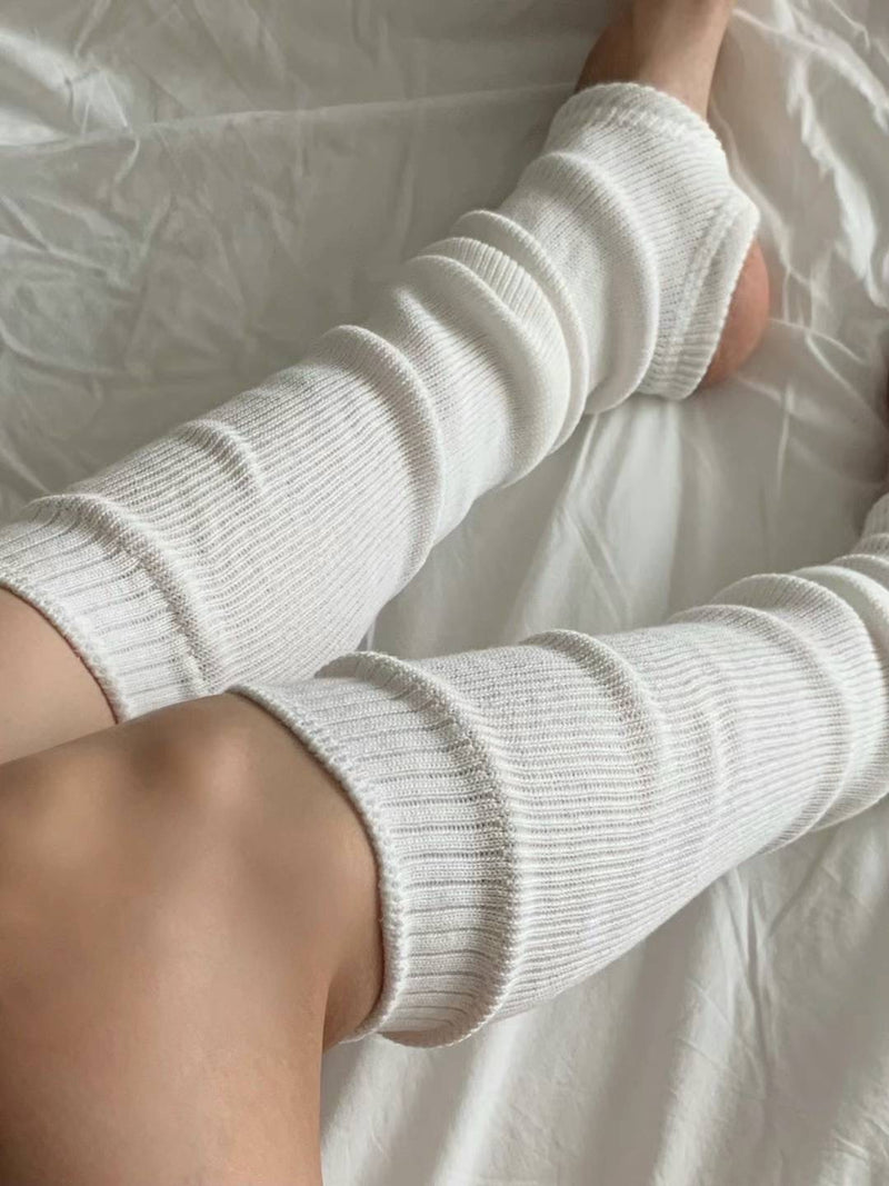 LOOSE FIT KNEE SOCKS