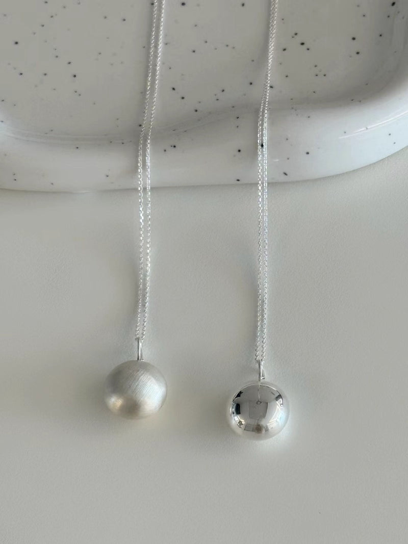ECLIPTICA NECKLACE