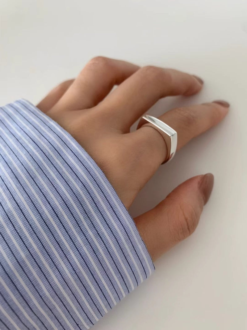 STEEL SQUARE RING