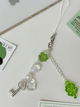 GREEN CLOVER KEY CHAIN