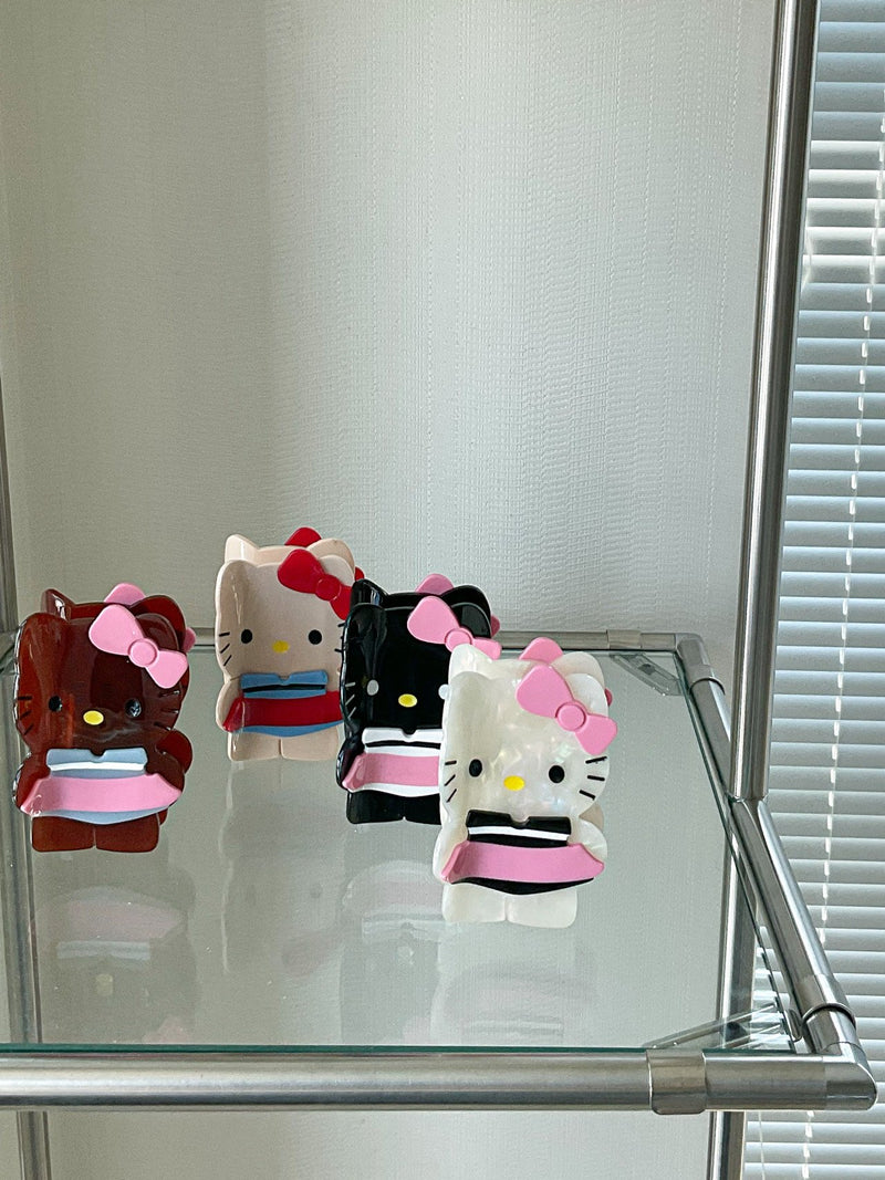 CELLULOSE CAT HAIR CLIP