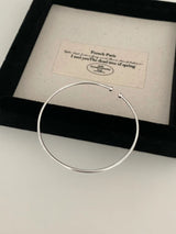 ESSENTIAL BANGLE