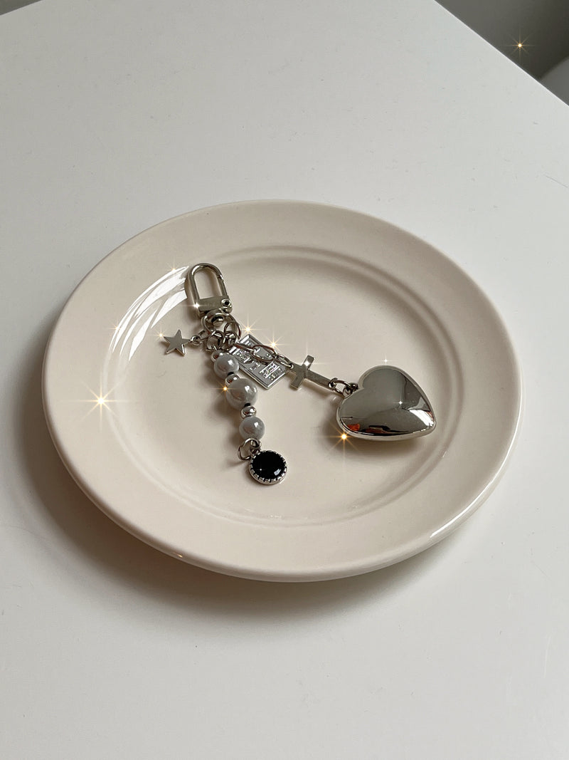 SILVER BIG HEART KEY CHAIN