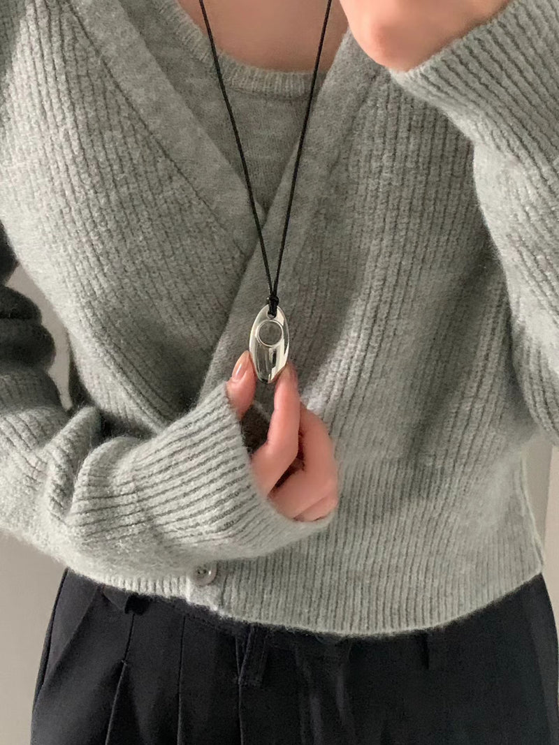 HOLLOW STONE LONG NECKLACE