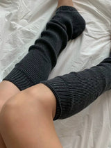 LOOSE FIT KNEE SOCKS