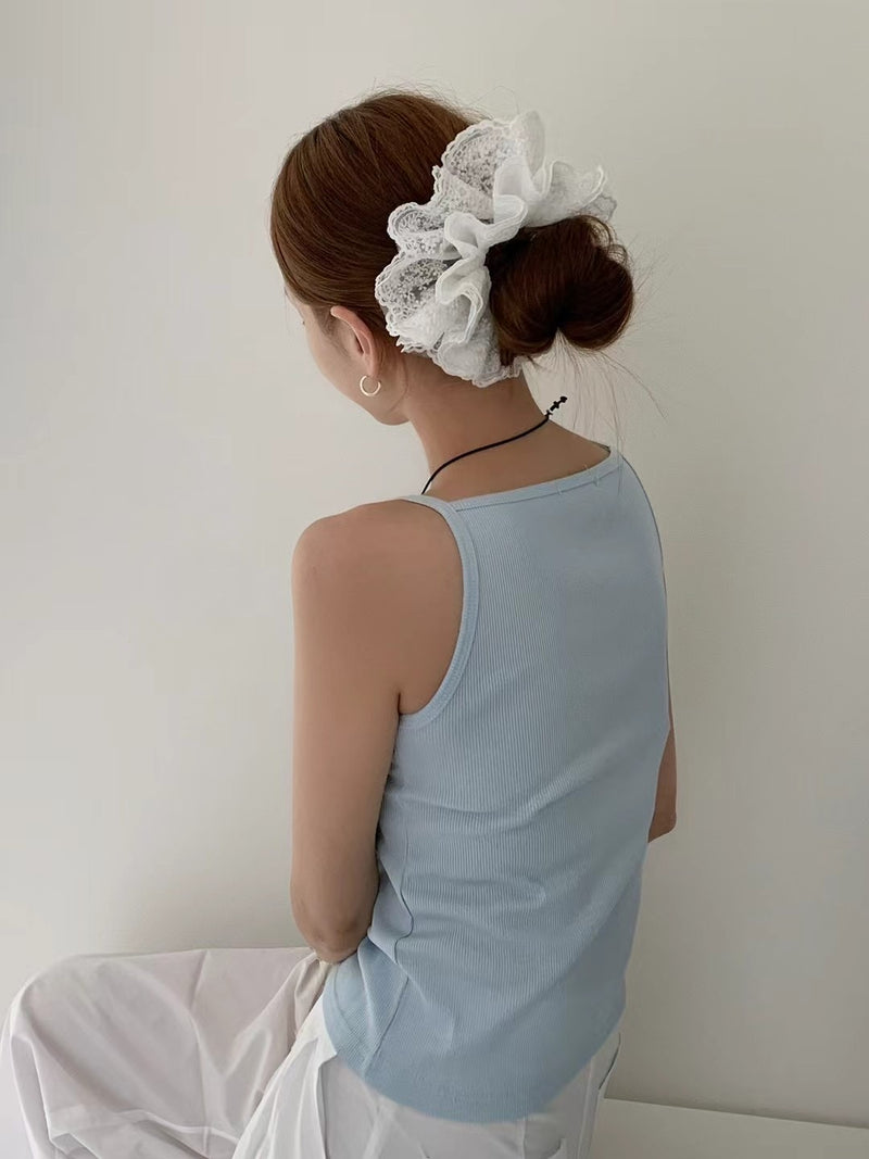 LACE FLUTTER HAIR SCRUNCH
