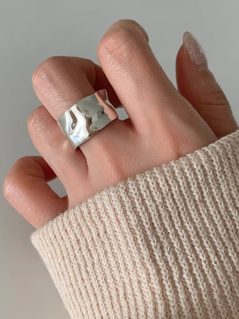 CRUMP BOLD RING
