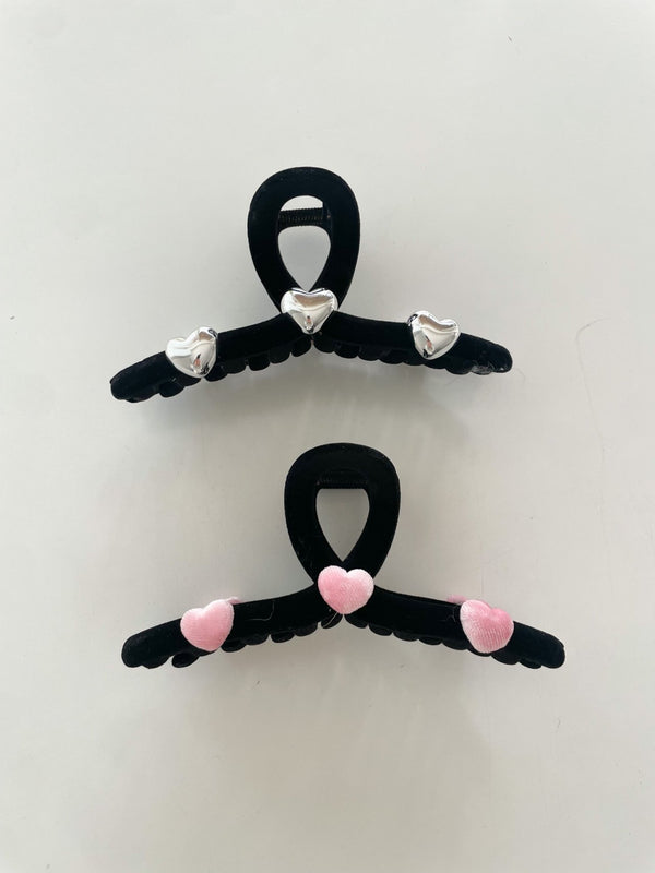 VELVET HEART HAIR CLIP