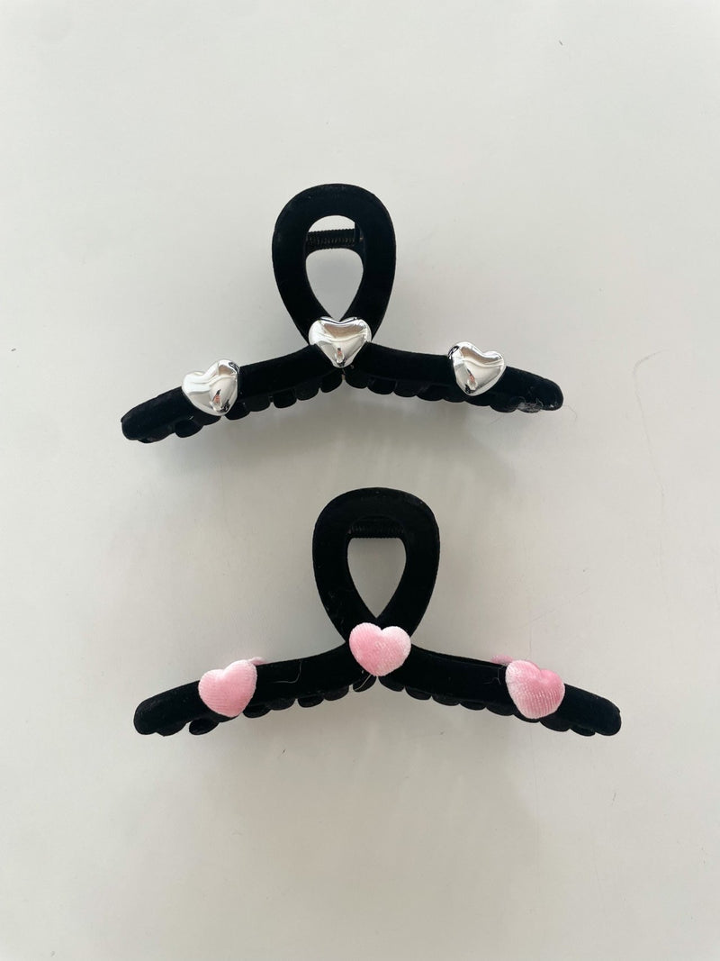VELVET HEART HAIR CLIP