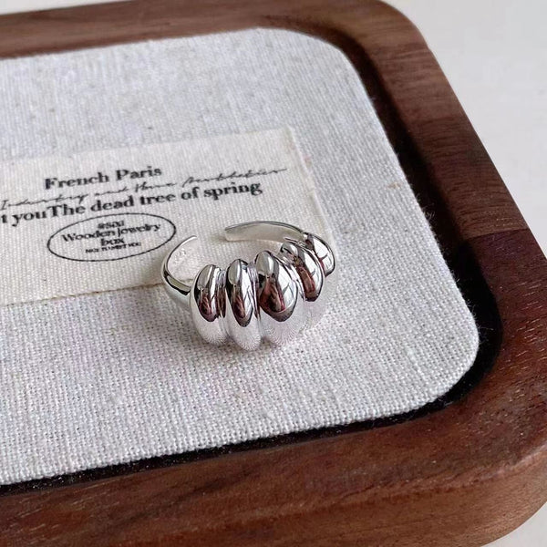 PUMPKIN CURVE RING