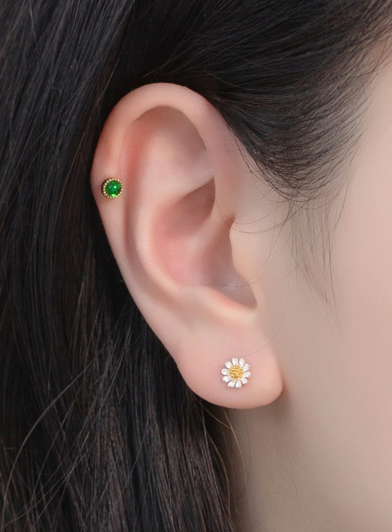 DANDELION BARBELL PIERCING